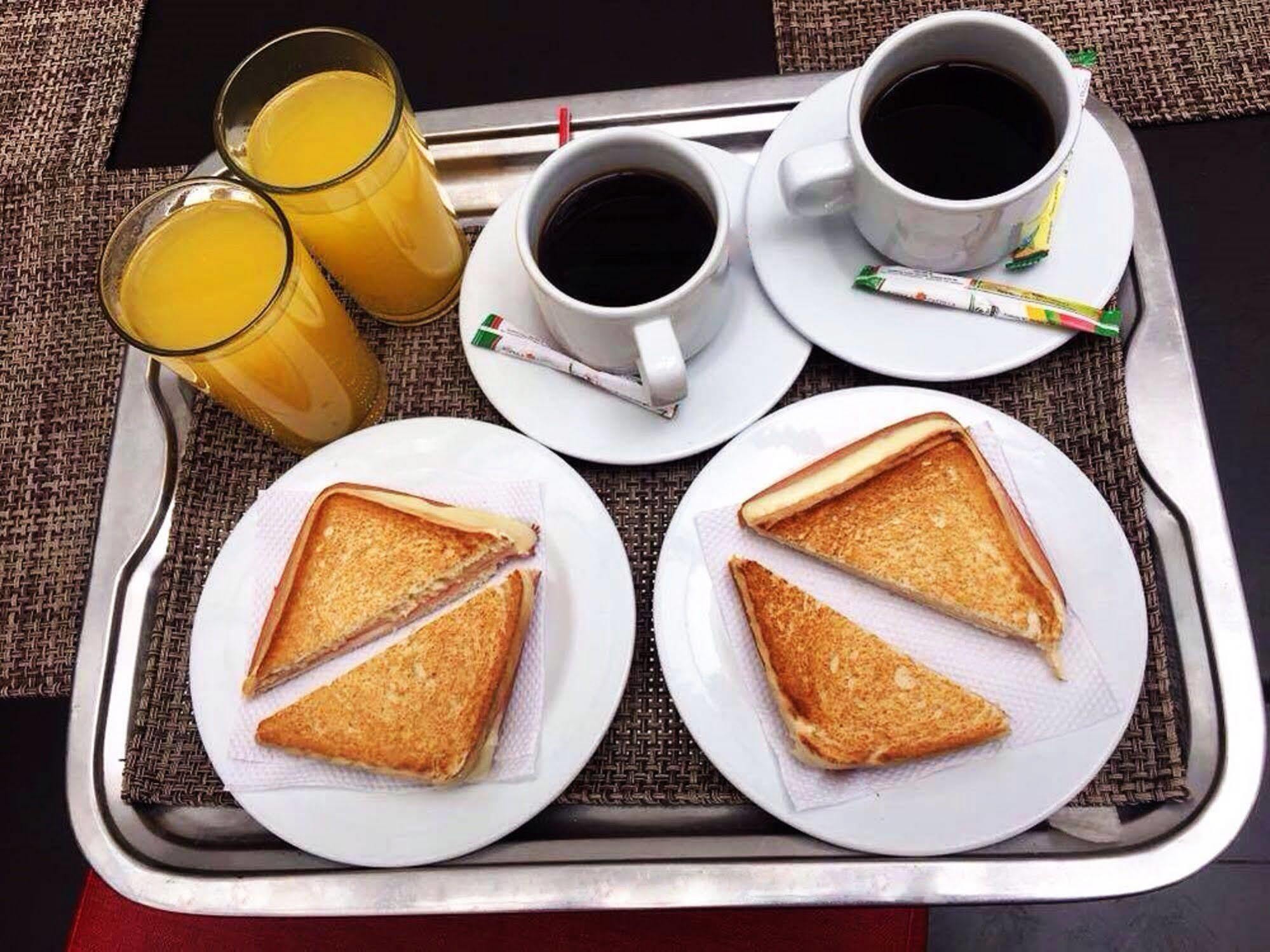 Hotel Bogota Virrey Luaran gambar