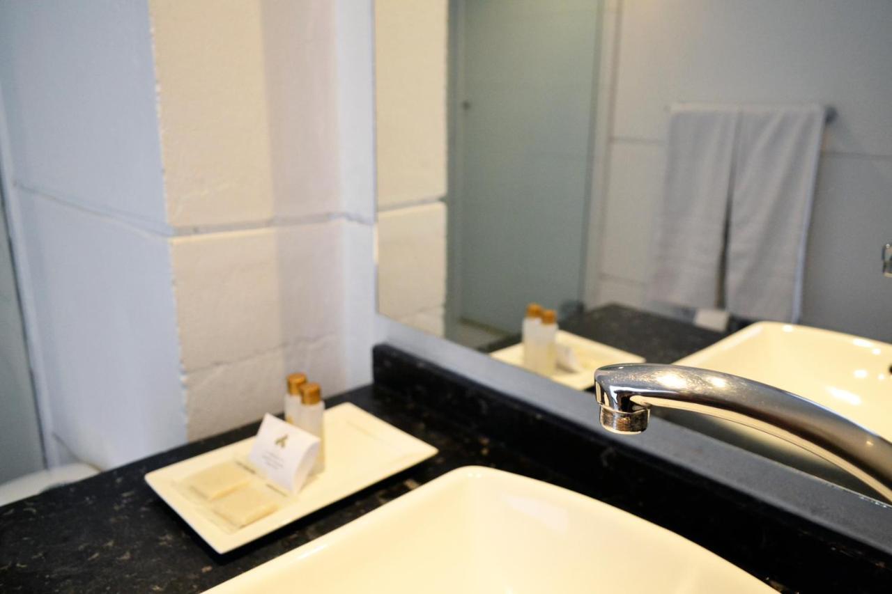 Hotel Bogota Virrey Luaran gambar